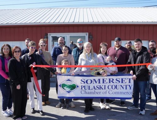 Chamber Ribbon Cutting — Bee’s Boutique